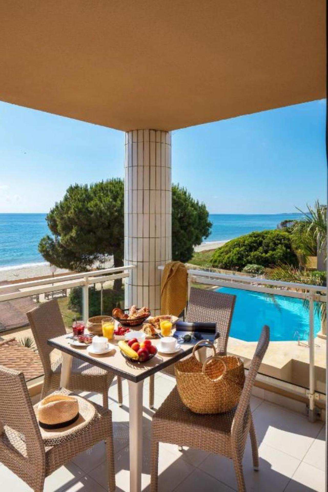 Residence Marina Bianca Santa-Lucia-di-Moriani Exteriör bild